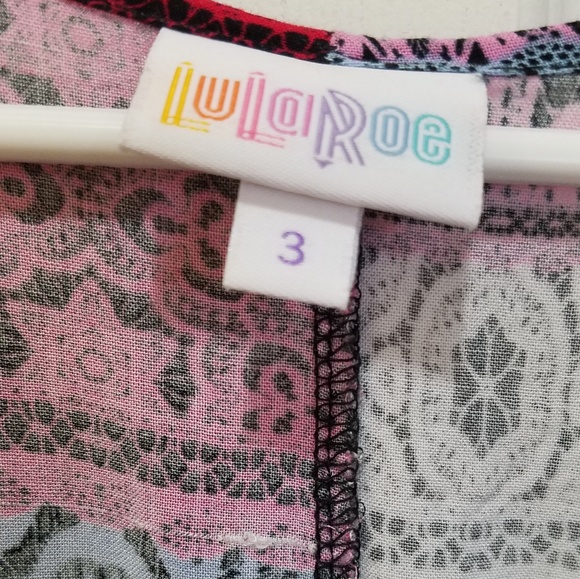 SOLD: Lularoe Bianka kimono - Picture 6 of 6